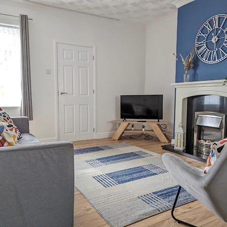 ドンカスター3Br-St Johns Hse-Free Parking-Workers-Kitchen-Wifi-Dog Friendlyアパートメント エクステリア 写真