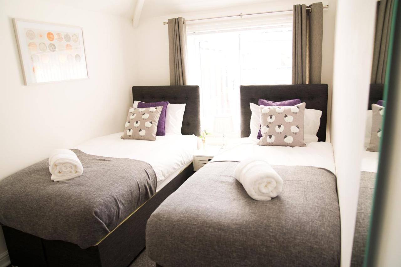 ドンカスター3Br-St Johns Hse-Free Parking-Workers-Kitchen-Wifi-Dog Friendlyアパートメント エクステリア 写真