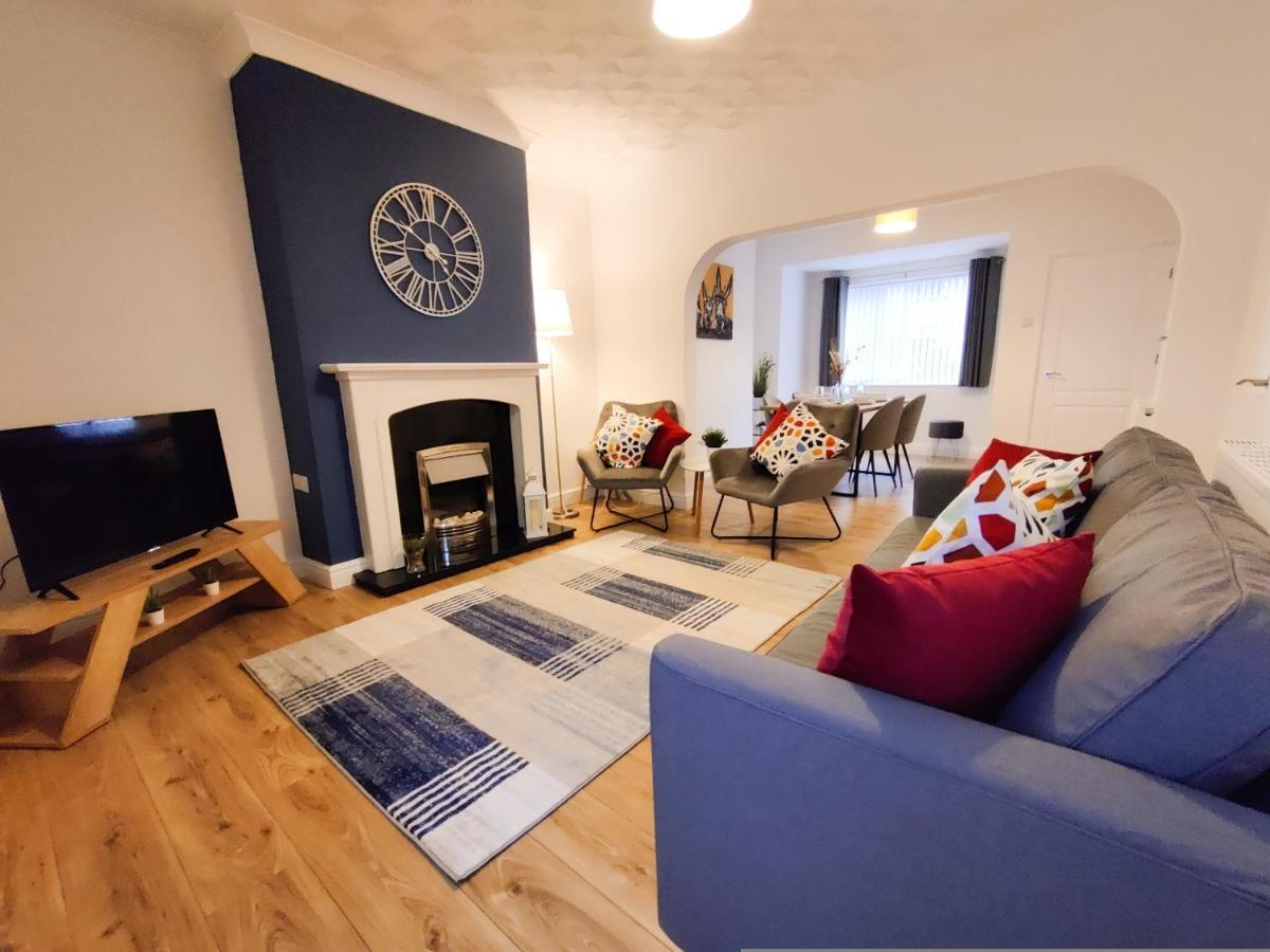ドンカスター3Br-St Johns Hse-Free Parking-Workers-Kitchen-Wifi-Dog Friendlyアパートメント エクステリア 写真