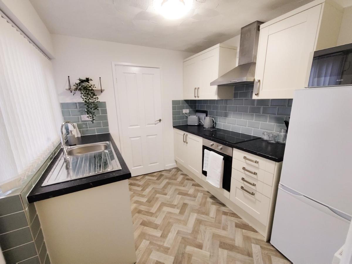 ドンカスター3Br-St Johns Hse-Free Parking-Workers-Kitchen-Wifi-Dog Friendlyアパートメント エクステリア 写真