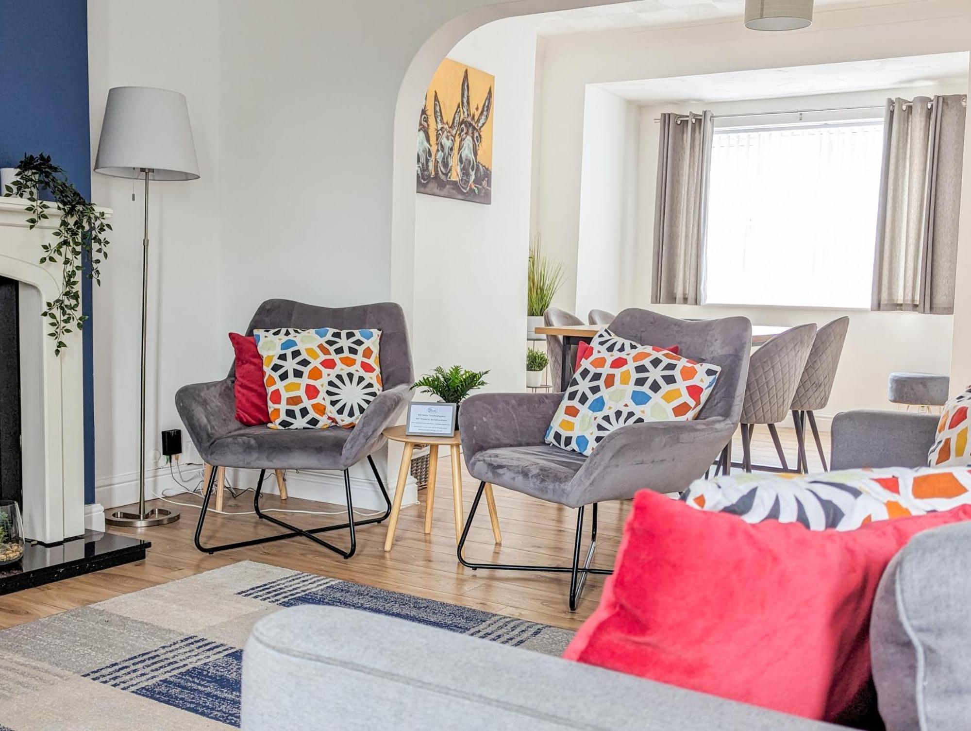 ドンカスター3Br-St Johns Hse-Free Parking-Workers-Kitchen-Wifi-Dog Friendlyアパートメント エクステリア 写真